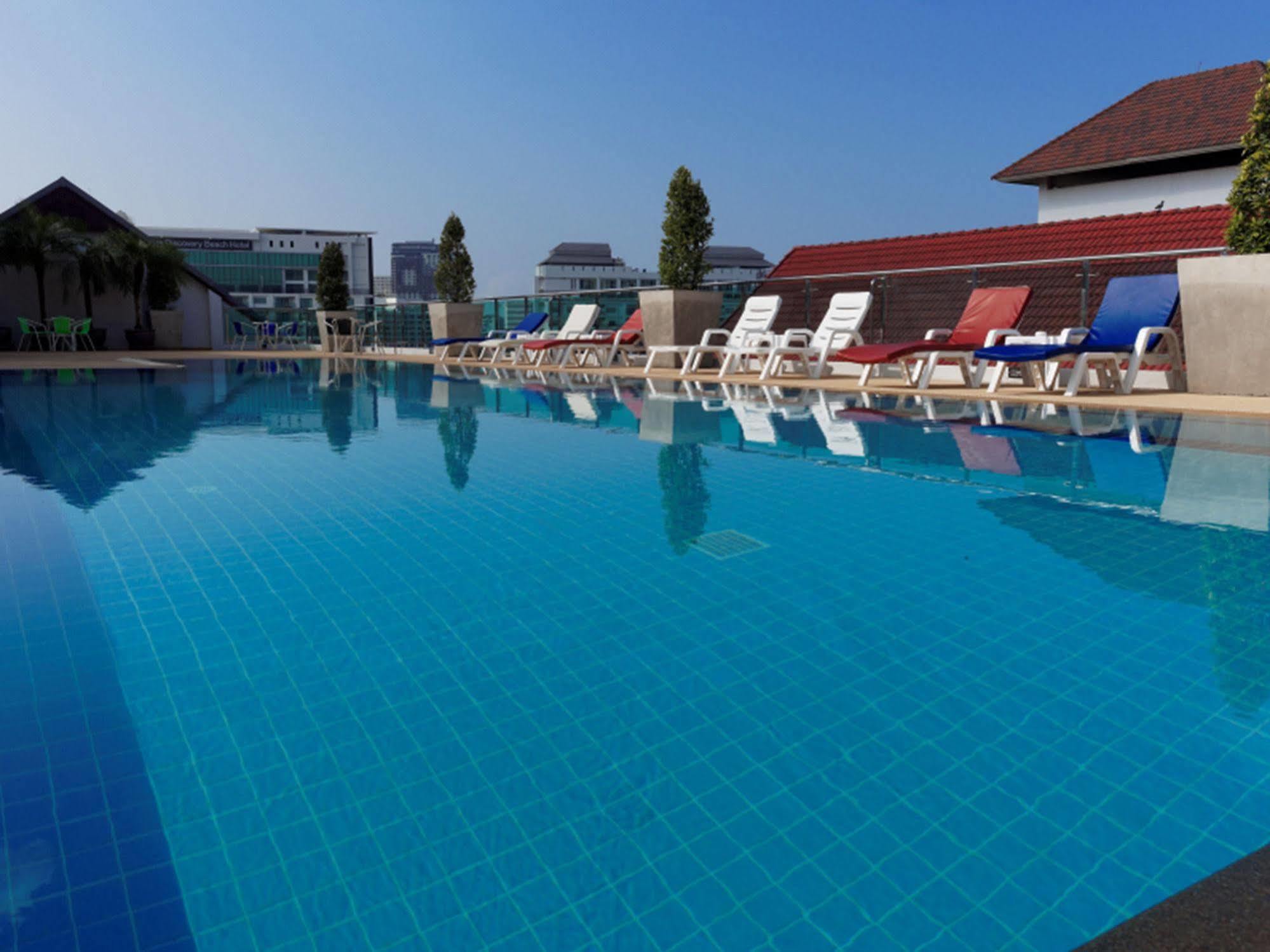 Pattaya Blue Sky Hotell Eksteriør bilde